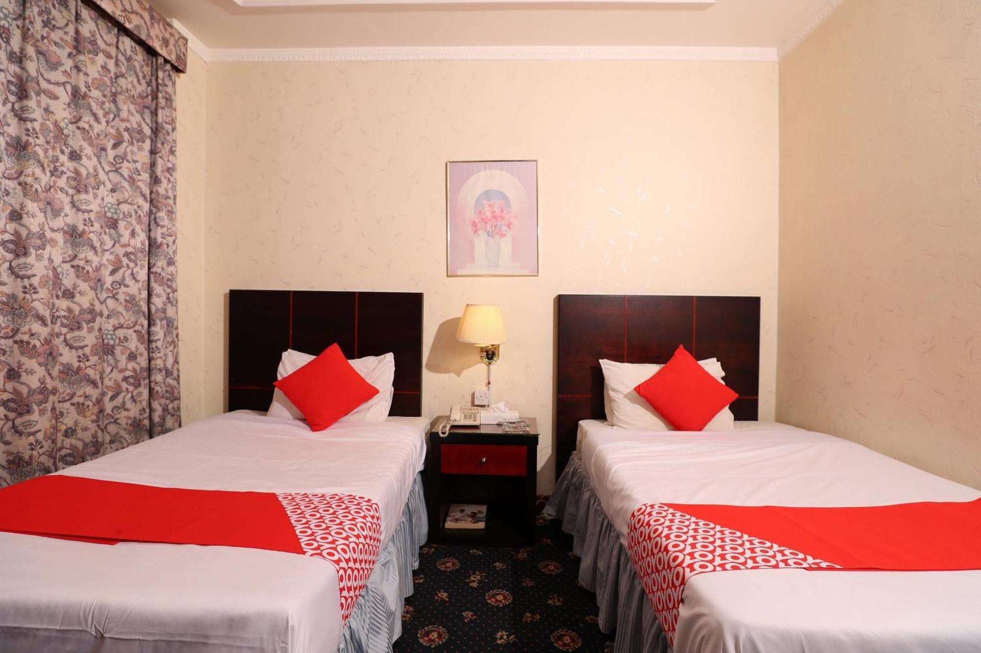 Oyo 112 Semiramis Hotel Манама Экстерьер фото
